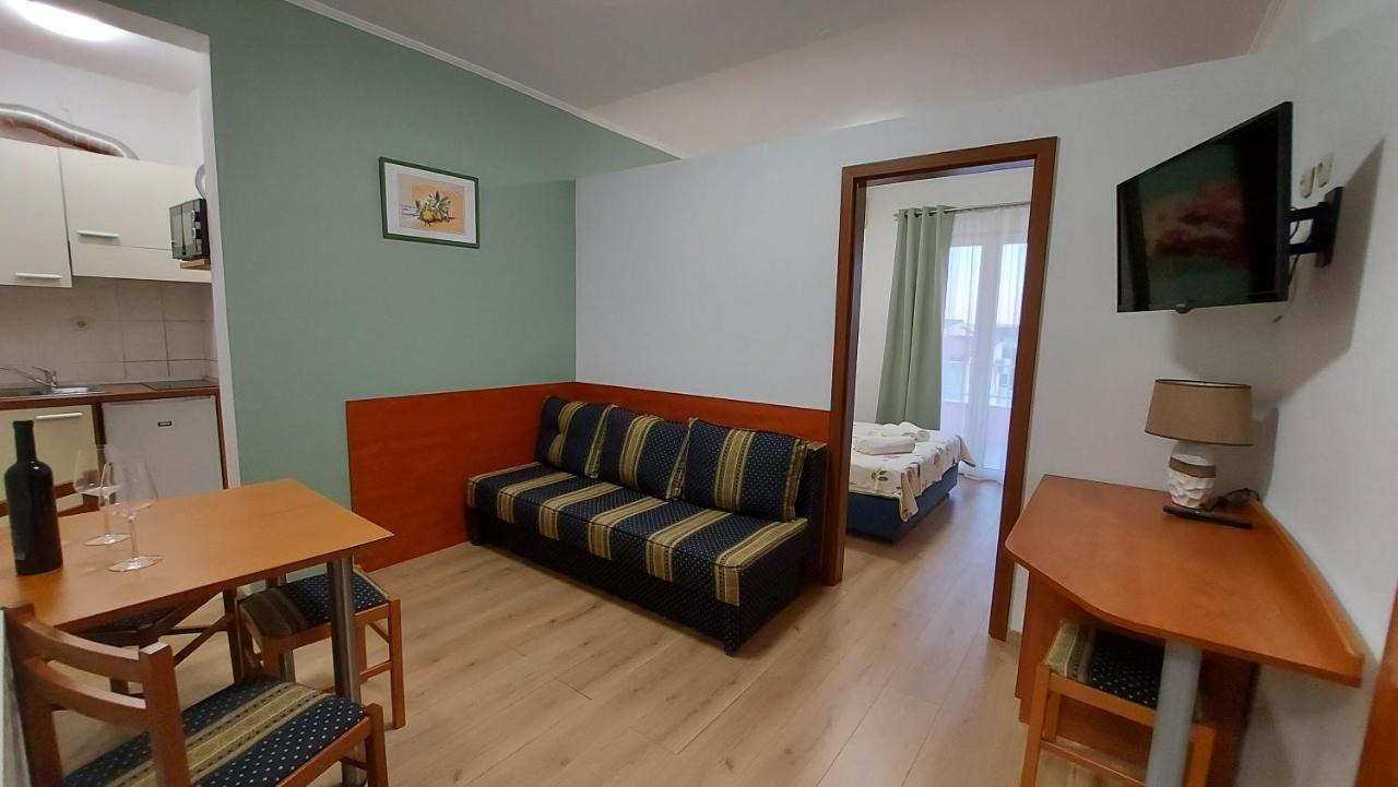 Villa Rossa Tučepi Eksteriør billede